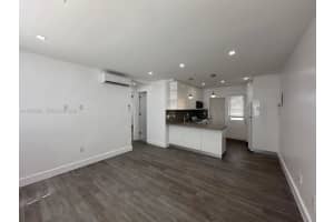 215 Zamora Ave 4, Coral Gables