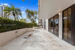 19667 Turnberry Way 3-ab, Aventura