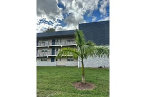 8000 Fairview Dr 306, Tamarac