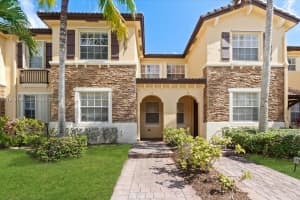 9239 Sw 227th St 9, Cutler Bay