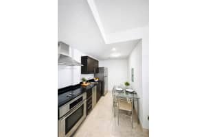 1300 Pennsylvania Ave 109, Miami Beach