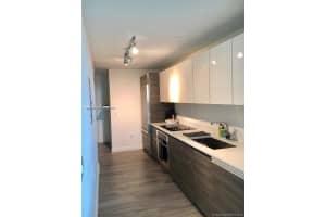 1100 S Miami Ave 1005, Miami