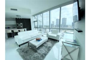 851 Ne 1st Ave 1602, Miami