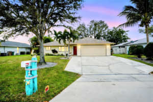 2304 Se 8th Terrace, Cape Coral