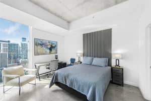 151 Se 1st St 2409, Miami