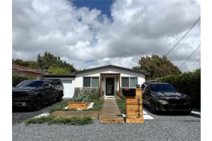 6545 Sw 27th St, Miami