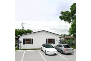 221 Ne 40th St 1-3, Oakland Park