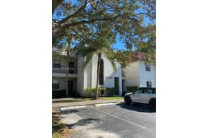 7260 Woodmont Ter 101, Tamarac