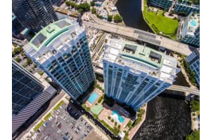 31 Se 5th St 407, Miami