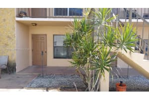 2240 Van Buren St B1, Hollywood