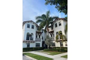 10600 Nw 88th St 215, Doral