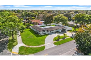 5402 Sw 1st Ct, Plantation