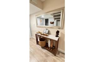 568 N University Dr 568, Plantation