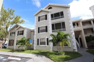 2831 N Oakland Forest Dr 309, Oakland Park