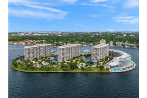 3 Grove Isle Dr C603, Miami