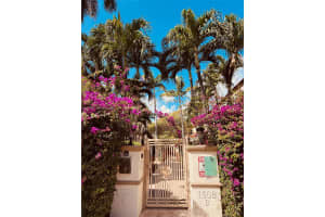 1500 Pennsylvania Ave 9a, Miami Beach