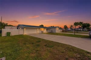 1101 Nw 86th Ter, Pembroke Pines