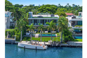 5501 Pine Tree Dr, Miami Beach