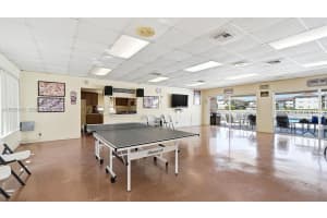 1825 S Ocean Dr 811, Hallandale Beach