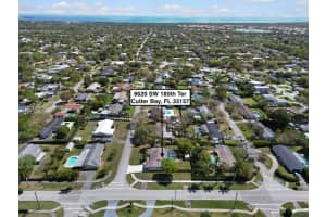 8620 Sw 185th Ter, Cutler Bay