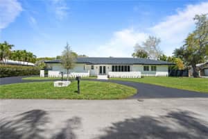 7845 Sw 179th Ter, Palmetto Bay