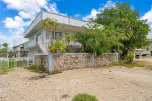 174 Corrine Pl 1, Key Largo