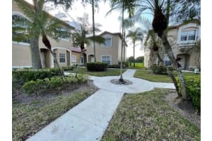 16309 Emerald Cove Rd 16309, Weston