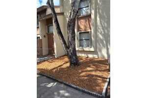 11543 Sw 109th Rd 24b, Miami