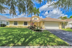 3562 W Southern Orchard Rd W, Davie
