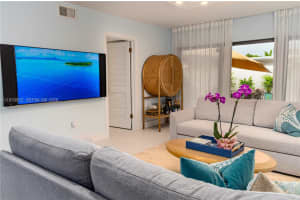 2930 Day Ave Ph2n, Miami