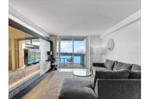 1100 West Ave 1414, Miami Beach