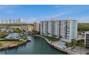 2841 Ne 163rd St 802, North Miami Beach