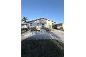 16920 Ne 4th Ct Back, North Miami Beach