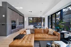 3156 Sw 27th Ave 101, Miami