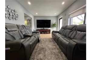 860 Nw 18th Pl, Miami