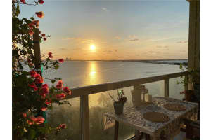 2451 Brickell Ave 11f, Miami