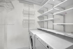 3245 Virginia St 19, Miami 3245 Virginia St 19, Miami