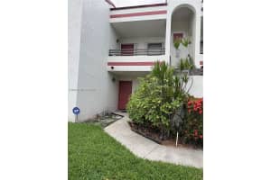 1226 N Hiatus Rd 1226, Pembroke Pines