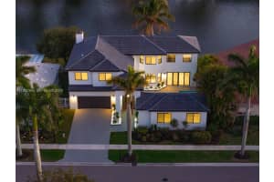 10790 Haydn Dr, Boca Raton