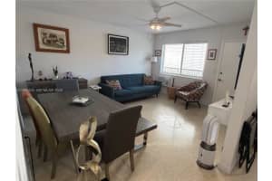 3055 Sw 1st Ave 201, Miami