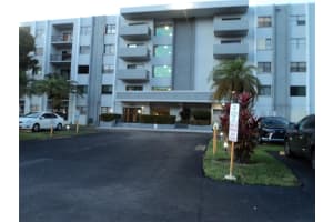 1301 Ne 7th St 511, Hallandale Beach