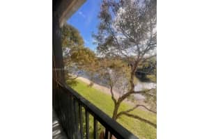 2726 Anzio Ct 308, Palm Beach Gardens