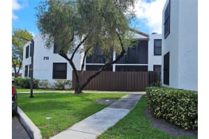 216 Lake Pointe Dr 227, Oakland Park 216 Lake Pointe Dr 227, Oakland Park