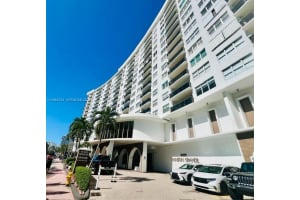 6039 Collins Ave 1223, Miami Beach