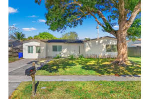 7971 Nw 3rd Pl, Margate