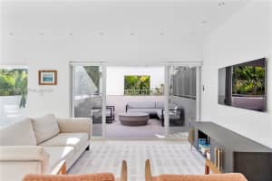 828 3rd St 314, Miami Beach