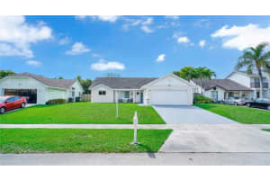 9770 Sw 216th Ter, Cutler Bay
