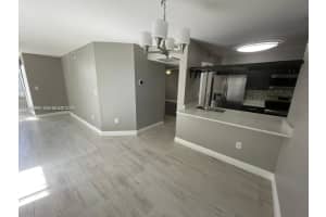 2811 N Oakland Forest Dr 110, Oakland Park 2811 N Oakland Forest Dr 110, Oakland Park