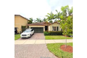 10389 Sw 224th Ter, Cutler Bay