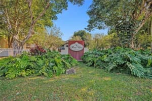 13922 Sw 91st Ter 13922, Miami